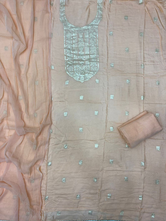 Dola Silk