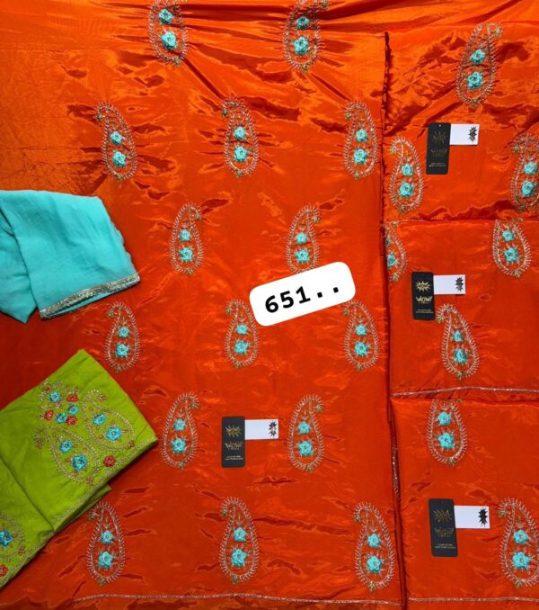 Wow Glass Top Nazneen Dupatta Unstitched Suits