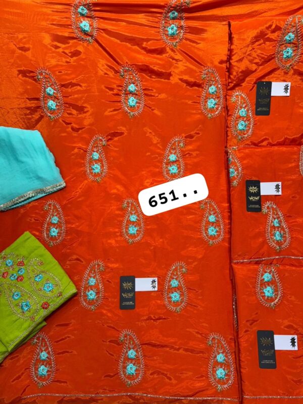 Wow Glass Top Nazneen Dupatta Unstitched Suits