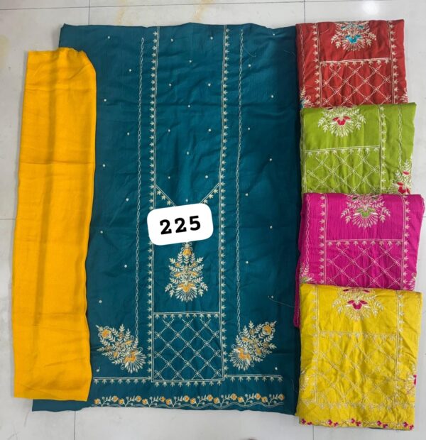 1000740598 SCAK Parampara Top Pure Chiffon Dupatta Unstitched Suits